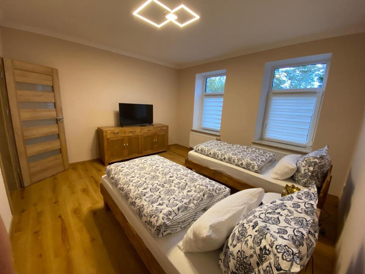 2 Raum Apartment Mit Terrasse, Hell Und Stilvoll Borna Extérieur photo