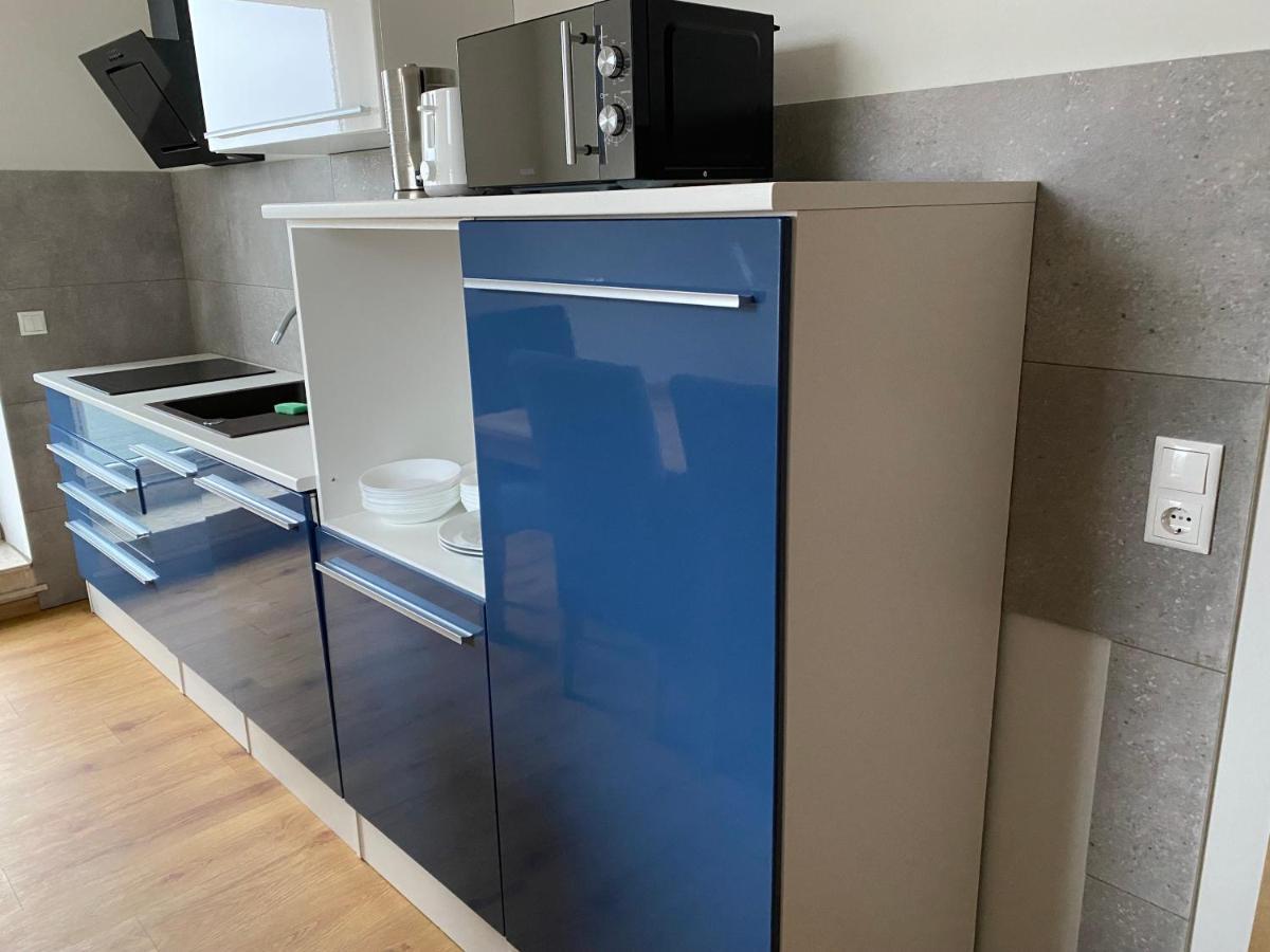 2 Raum Apartment Mit Terrasse, Hell Und Stilvoll Borna Extérieur photo